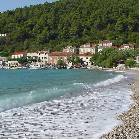 Apartment Matijas Trstenik  Buitenkant foto