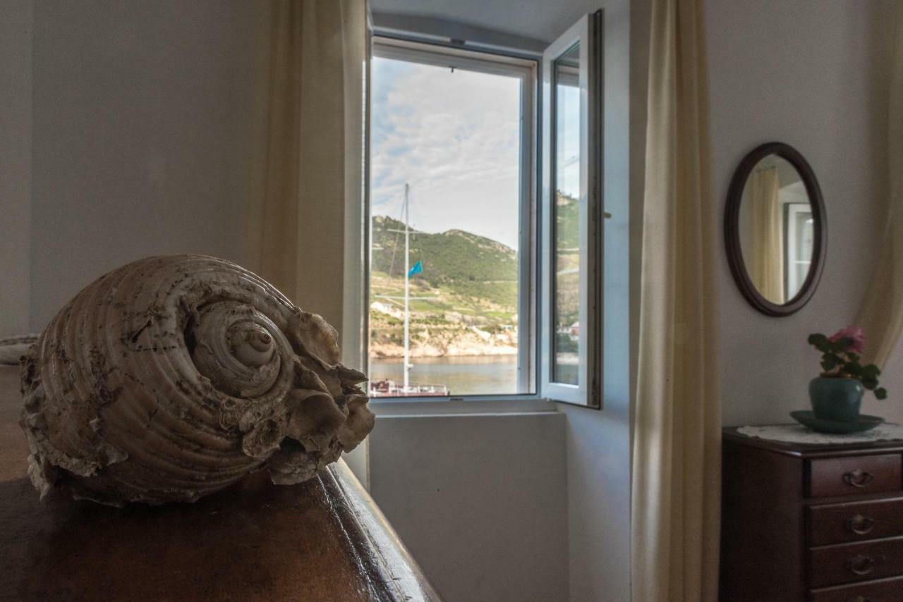 Apartment Matijas Trstenik  Buitenkant foto